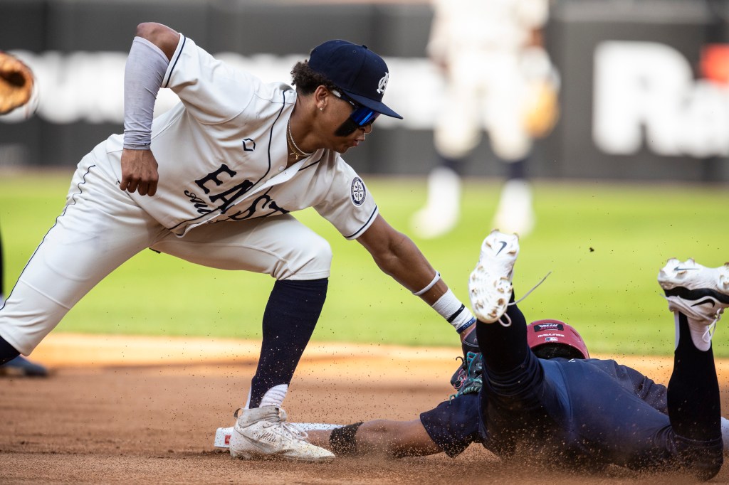 Oswego's Kamrin Jenkins stands out in Double Duty Classic