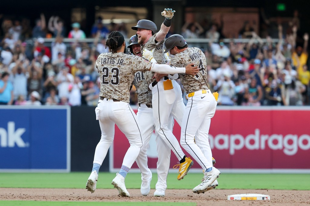Padres walk off Rangers in extra innings – San Diego Union-Tribune