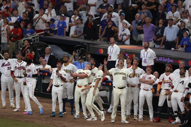 The National League team reacts during the Swing Off at the end of the All-Star Game at Truist Park on July 15, 2025 in Atlanta, Georgia. (Photo by Katharine Lotze/Getty Images)