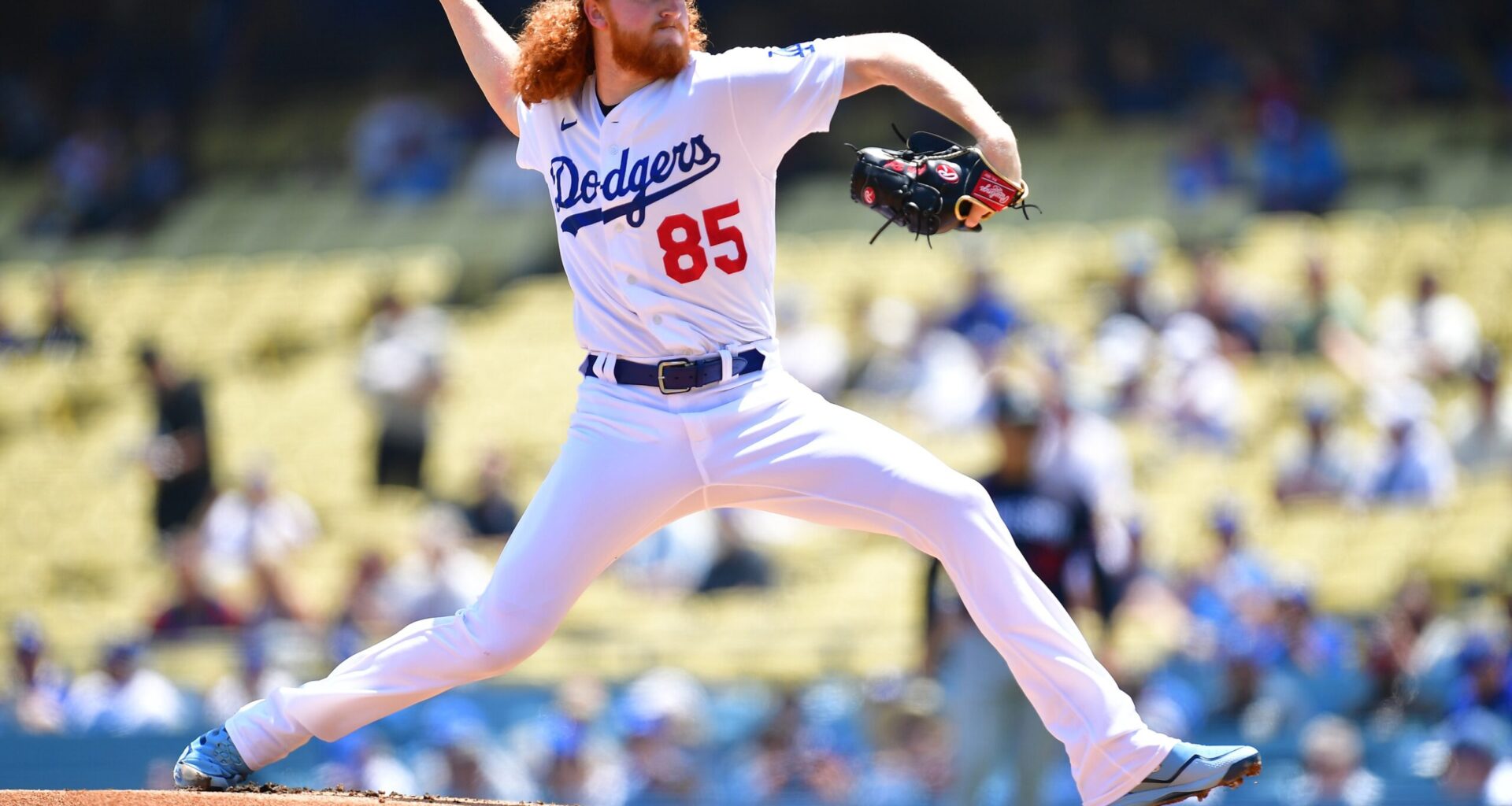 Dodgers Notes: Ex-Dodger Suddenly Retires, LA Signs Former Top Prospect, Dustin May Trade?