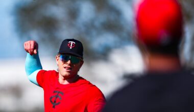 Yankees Looking at Righty OFs, Including Familiar Face