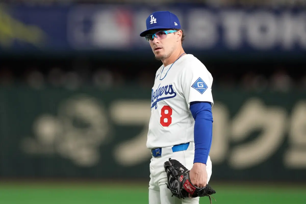 Dodgers' Dave Roberts Provides Unfortunate Update on Kiké Hernandez Injury