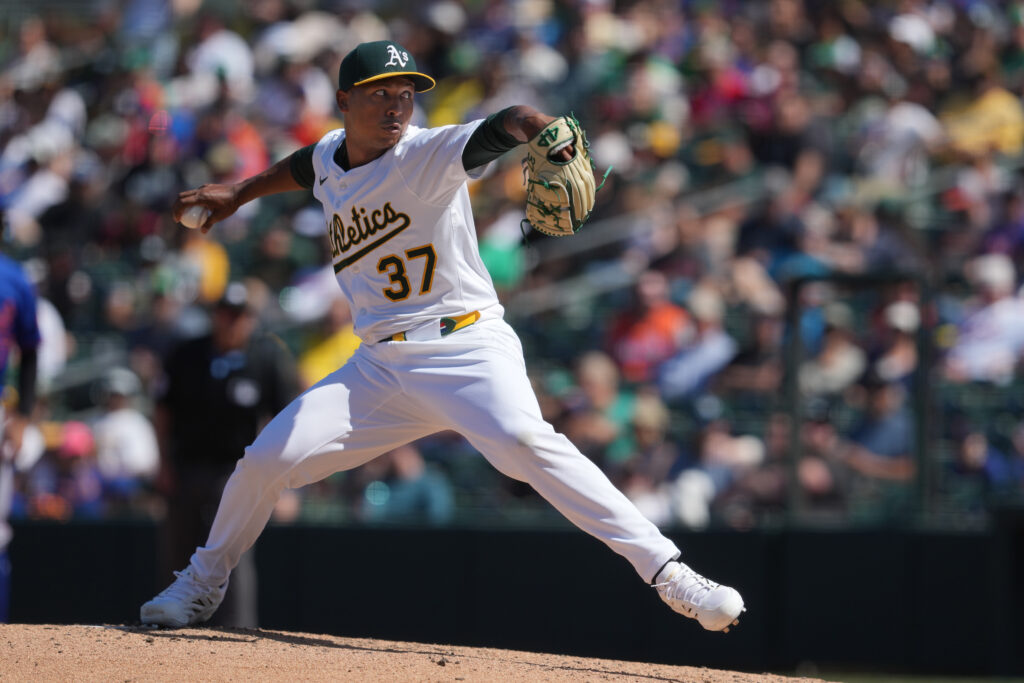 Jose Leclerc To Undergo Shoulder Surgery