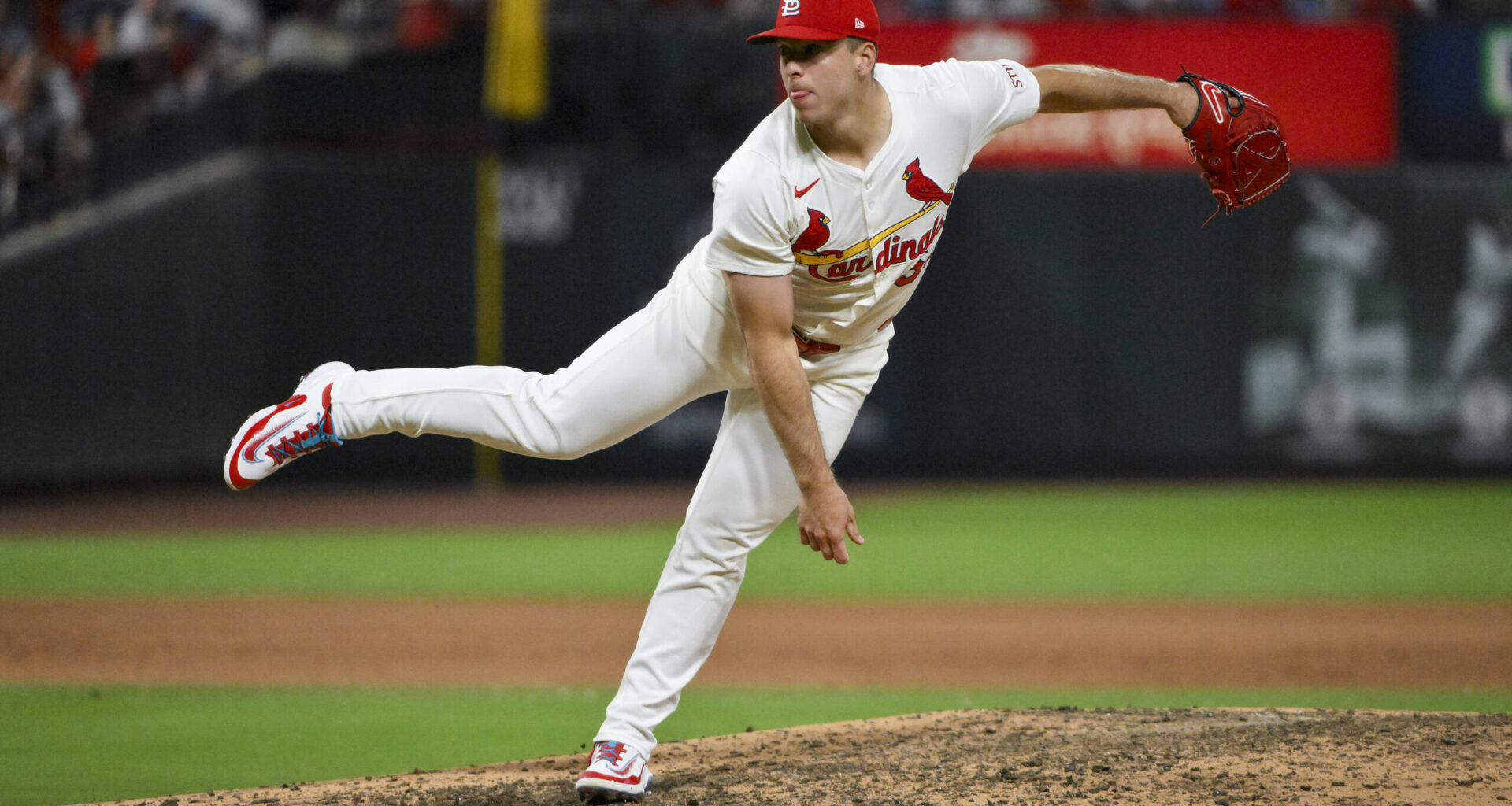 Cardinals Prefer Not to Trade 2024 Saves Leader Ryan Helsley