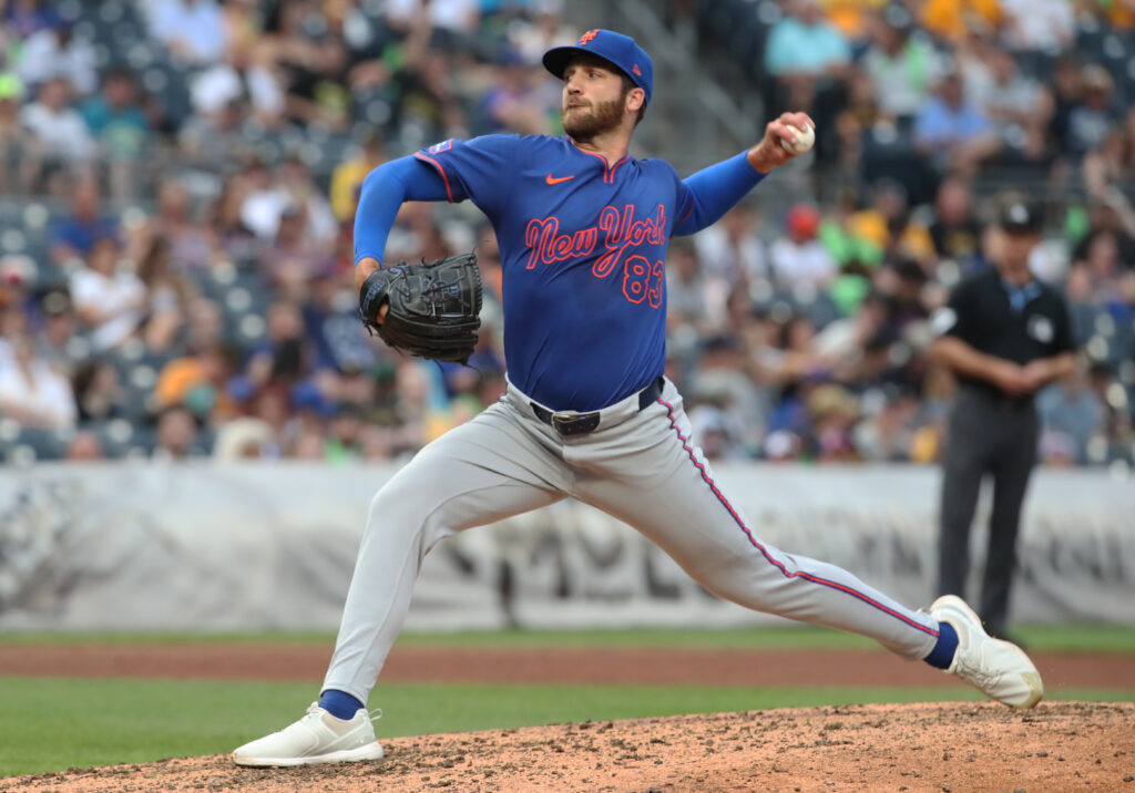 Colin Poche Elects Free Agency