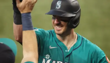 Mitch Garver finds redemption on road as his bat powers Mariners to successful 10-game trip