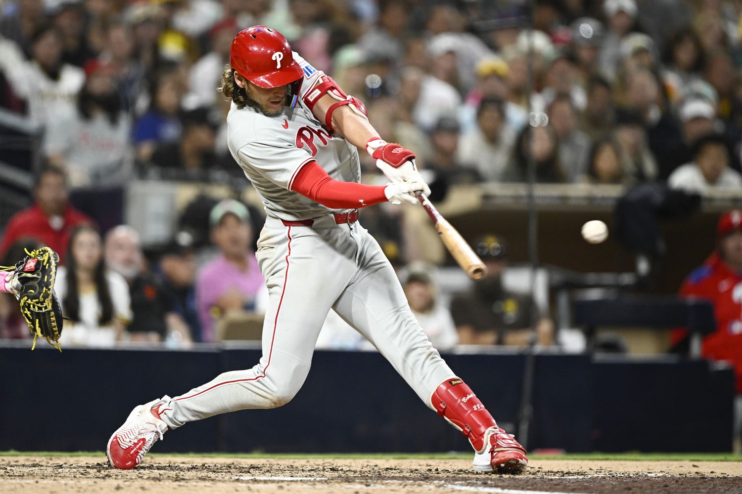 Why isn't Phillies' third baseman in Saturday's lineup?