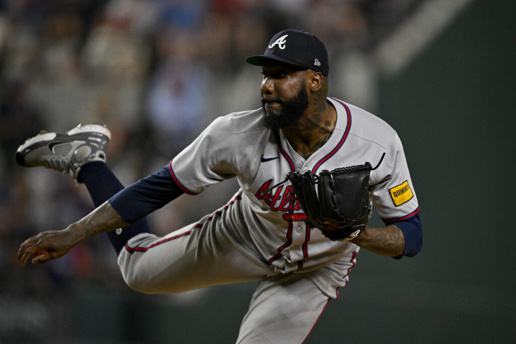 Braves Designate Enyel De Los Santos For Assignment