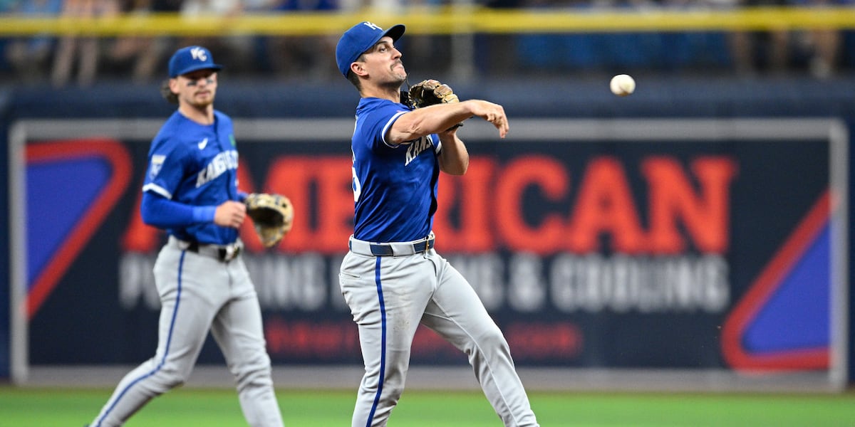 Royals get Adam Frazier in trade to Pittsburgh