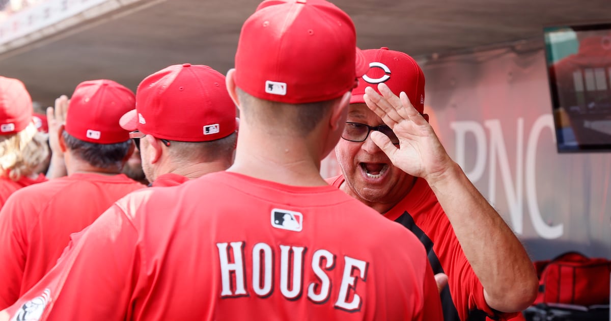 Terry Francona earns 2,000th career win as Cincinnati Reds beat Colorado Rockies 4-2
