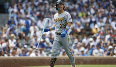 Royals To Acquire Adam Frazier