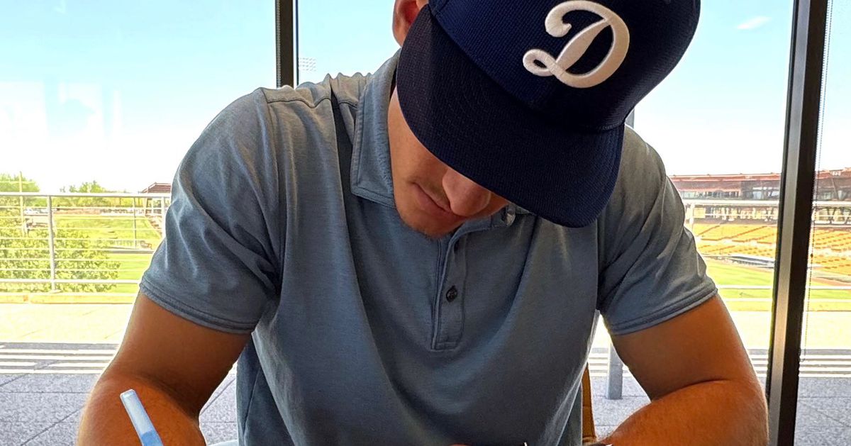 Dodgers MLB Draft: 1st-rounder Zach Root signs; Mason Ligenza to Pitt