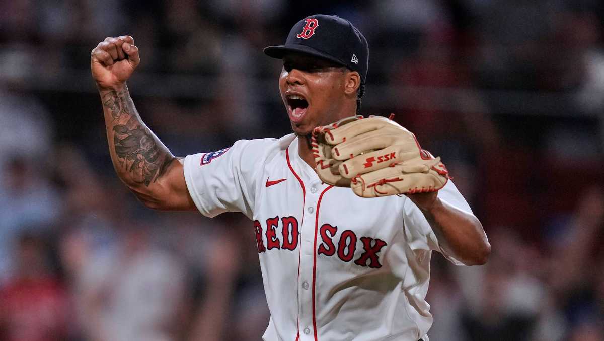 Red Sox beat Rockies 10-2 for 5th straight win