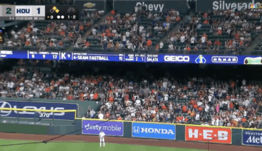 Chris Caray has John Sterling moment calling home run a foul ball