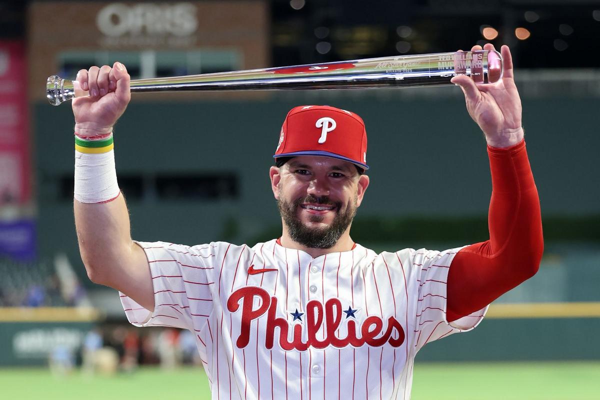 Phillies Star Surprises Fans at Beloved New Jersey Seafood Spot
