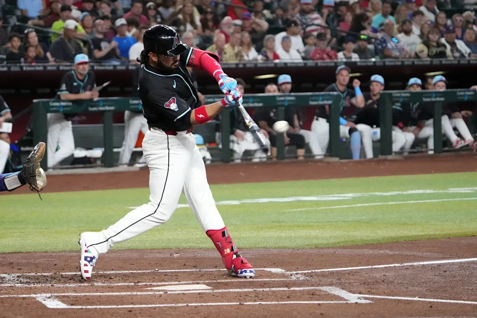 MLB: Kansas City Royals at Arizona Diamondbacks, Eugenio Suárez, yankees