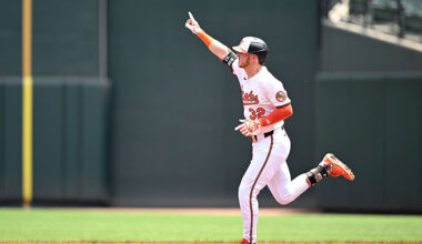 O'Hearn homers and Mullins dazzles on defense again in 9-8 loss (updated)