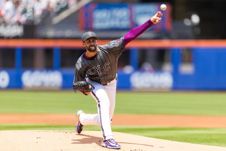 David Peterson (23) throws a pitch in the first inning against the Cincinnati Reds at Citi Field, Sunday, July 20, 2025, in Queens, NY. Corey Sipkin for the NY POST