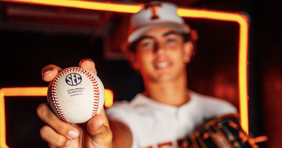 Texas RHP commit Grayson Boles selected No. 548 by the Kansas City Royals