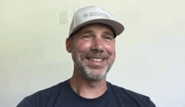 Chris Carpenter reacts to Liam Doyle joining his former MLB team