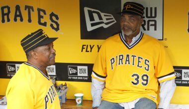 Red Sox Legend Recalls Famous SI Cover With Pirates' Dave Parker