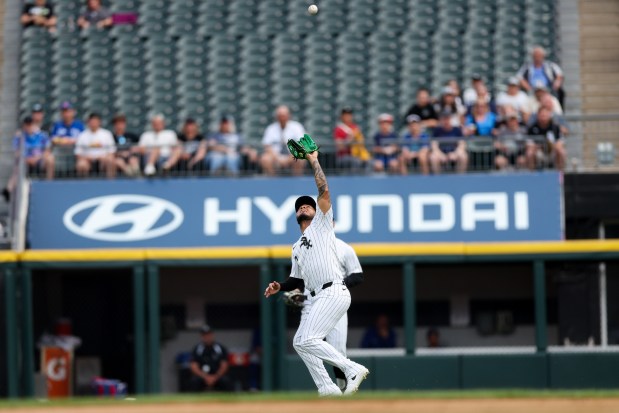 Chicago White Sox second base Lenyn Sosa (50) catches a ball from Toronto Blue Jays outfielder Nathan Lukes (38) during the first inning at Rate Field Tuesday July 8, 2025, in Chicago. (Armando L. Sanchez/Chicago Tribune)