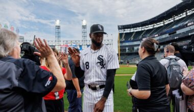 Chicago White Sox lose rain-shortened game to the Toronto Blue Jays at Rate Field – Chicago Tribune