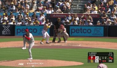 Realmuto doubles in Harper in the 8th as the Phillies beat the Padres 2-1