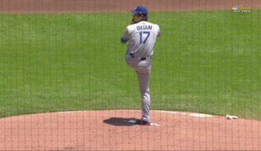 Ohtani, Conforto shine as Dodgers beat Giants 2-1 to end 7-game skid