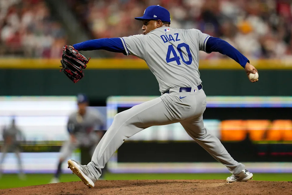 Los Angeles Dodgers pitcher Alexis Diaz against the Reds