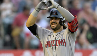 Mariners, D-backs Have Discussed Eugenio Suárez