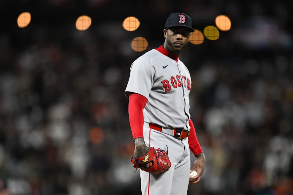 Boston Red Sox relief pitcher Aroldis Chapman (44)© Eakin Howard-Imagn Images