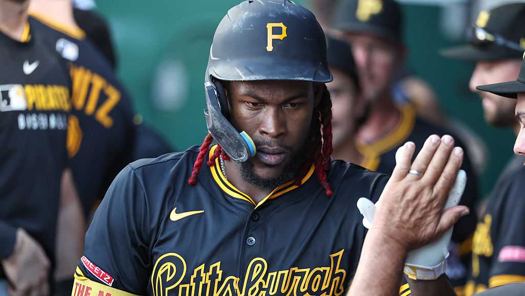 Nick Loftin hits 2-run homer in 7th, walk-off single in 9th as Royals beat Pirates 4-3