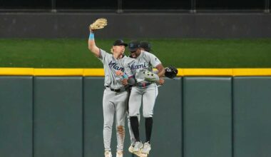 Marlins extend road winning streak to 11 with 12-2 win over Reds