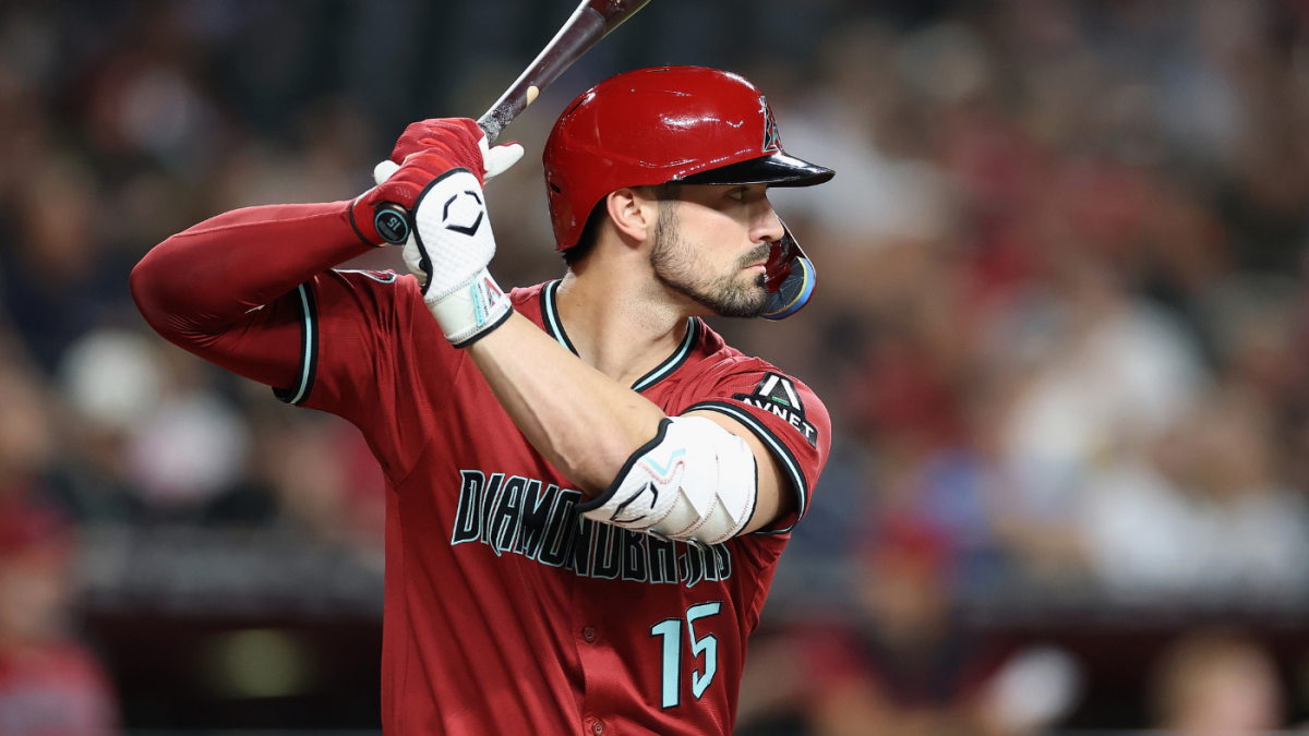 MLB trade rumors: Diamondbacks continue sell-off, send outfielder to Royals; Phillies in on Eugenio Suárez