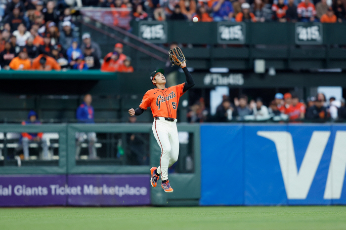 How long has it been? Yes, in five days SF Lee Jung-hoo, who was charged with two days off, found hope in the team's defeat with a double  multi-hit five days later
