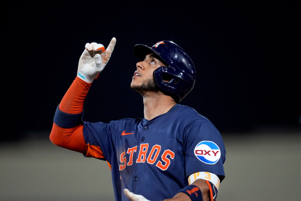 Astros Place Jeremy Peña On Injured List With Fractured Rib