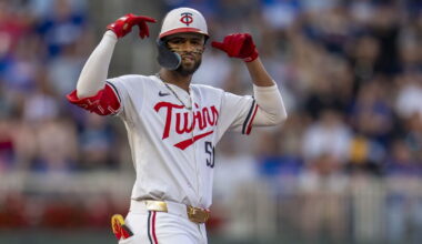 Game Recap: Twins double up Cubs as NL Central race tightens