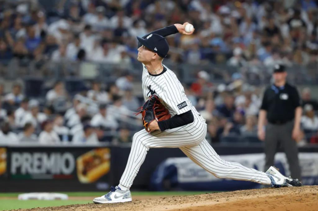 Luke Weaver takes step back in brutal Yankees bullpen implosion