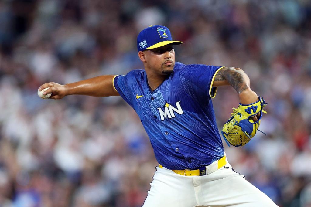 Twins may be open for business on pair of relievers