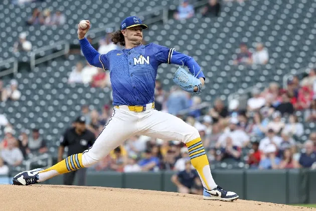 Twins Deal Starter Chris Paddack in First Trade Deadline Move