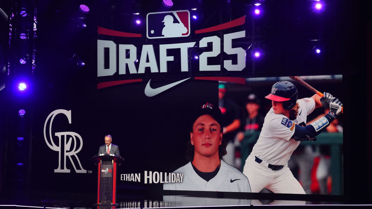 Marlins sign Cannarella as 313 of top 315 MLB draft picks sign