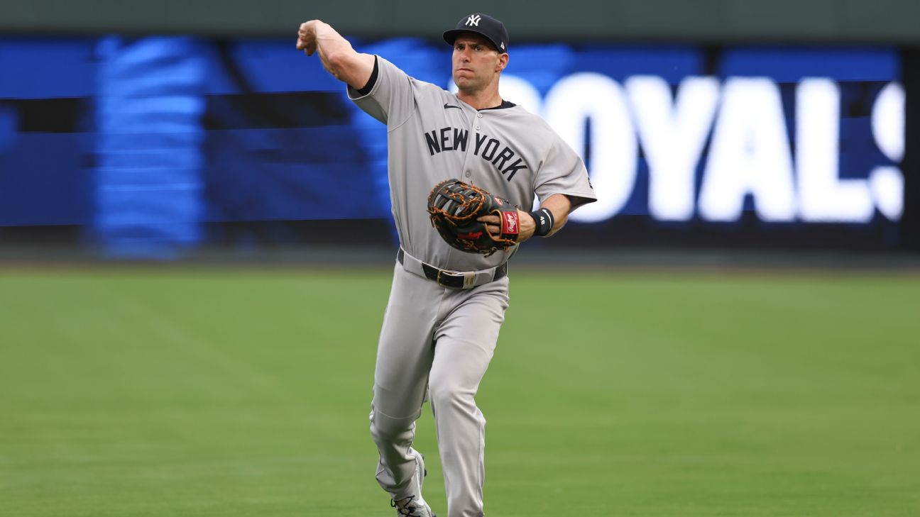 Paul Goldschmidt regrets throw; Yankees at 9 errors in 4 games