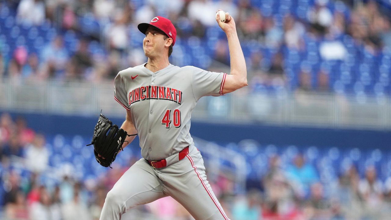 Cincinnati Reds starting pitcher Nick Lodolo throws during the first inning of a baseball game against the Miami Marlins, Monday, April 21, 2025, in Miami. (AP Photo/Lynne Sladky)