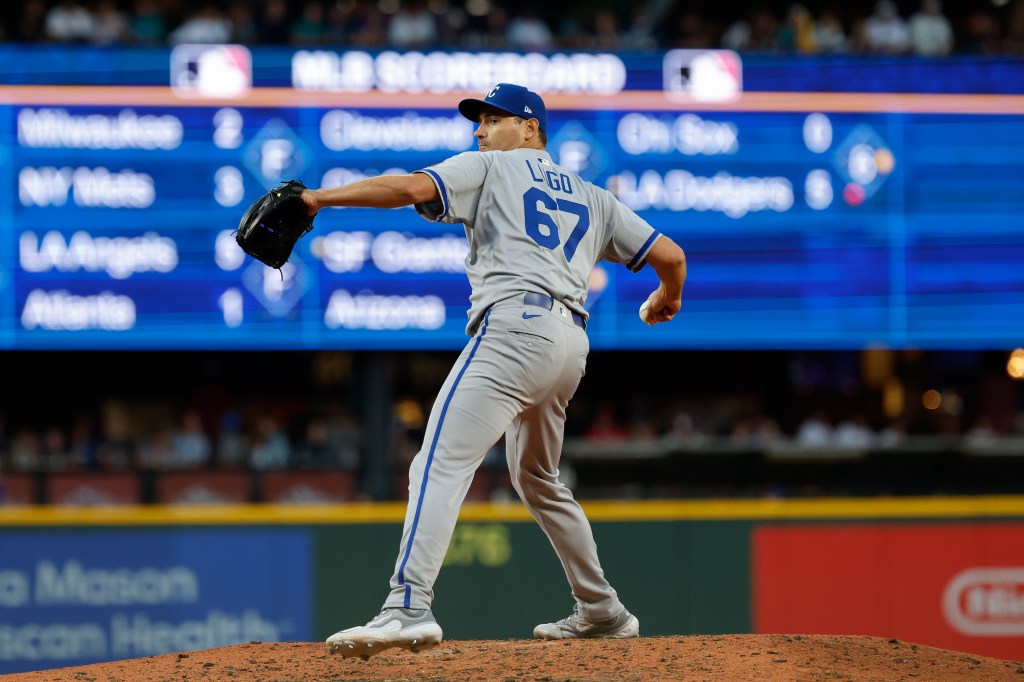 Seth Lugo #67 of the Kansas City Royals pitching.