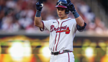 Braves DFA Stuart Fairchild, Select Sandy Leon