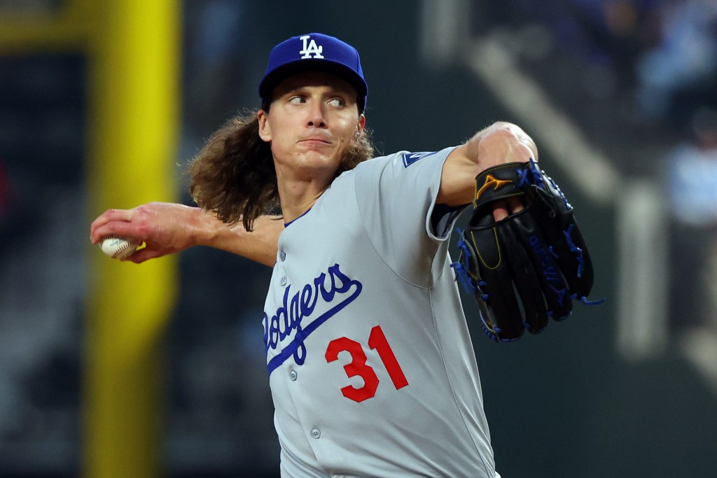 Los Angeles Dodgers pitcher Tyler Glasnow throwing a pitch.