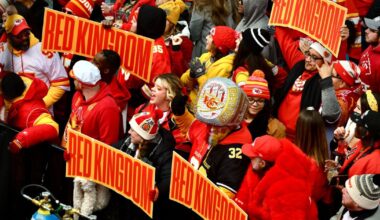 Kansas City-area lawmakers jostle to keep Chiefs and Royals in Missouri | KCUR