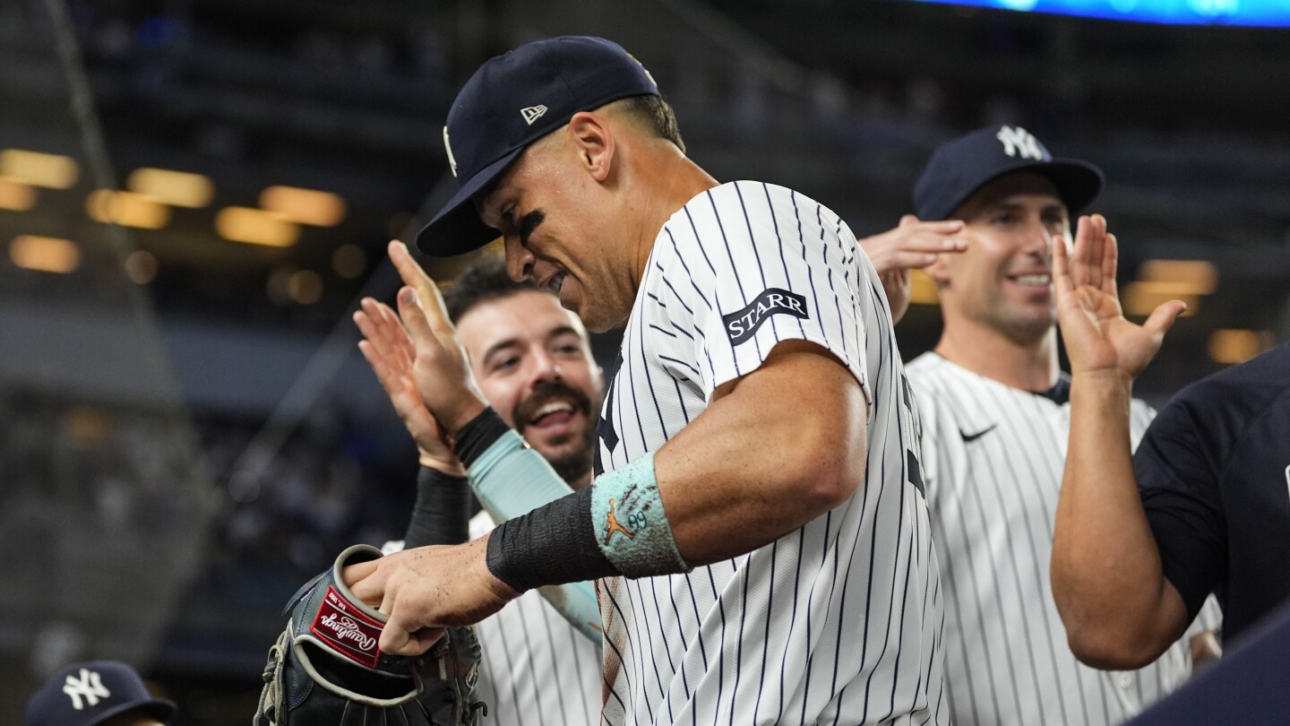 Yankees' Aaron Judge makes 3 outstanding catches, robs Cubs' Pete Crow-Armstrong of home run