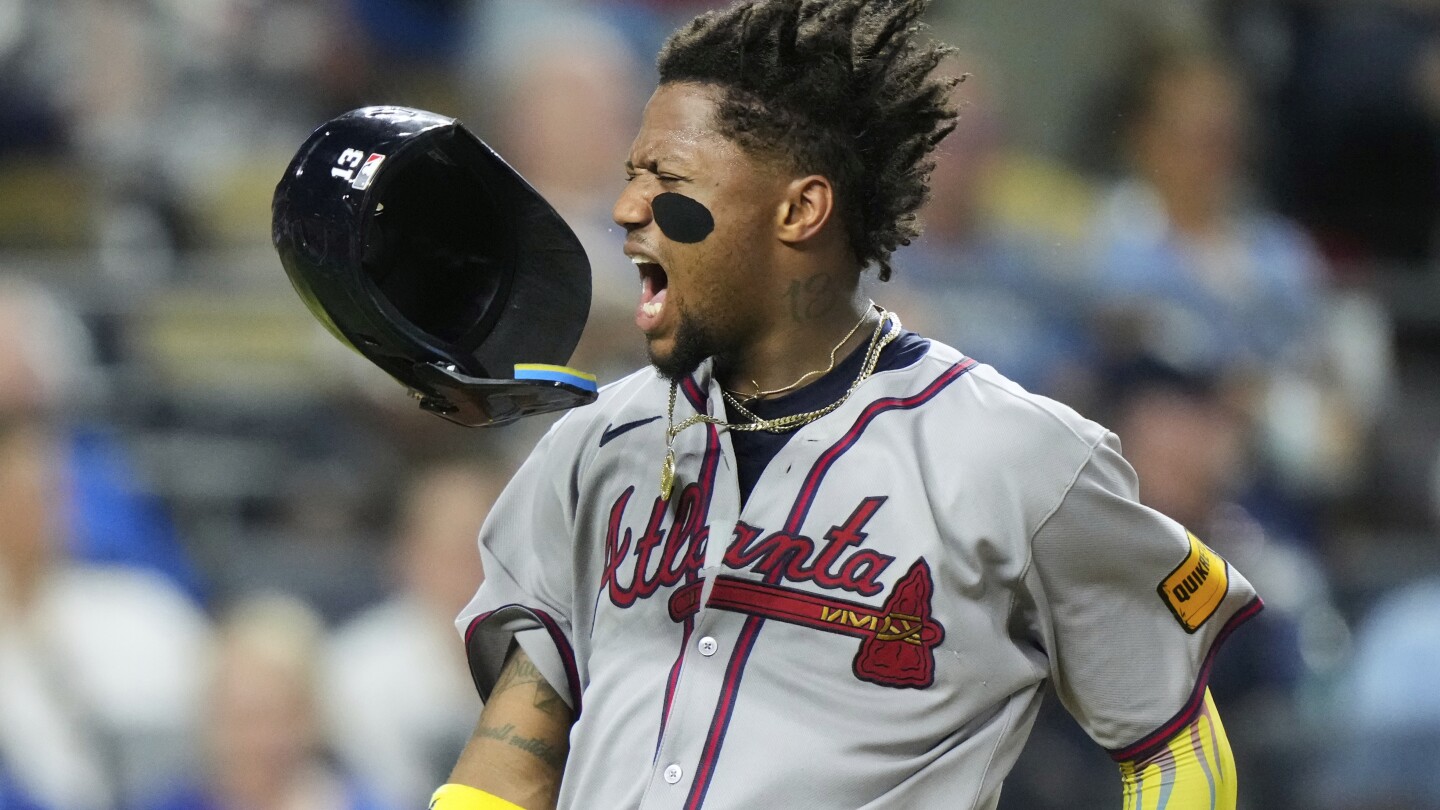 Braves star Ronald Acuña Jr. heading to IL with Achilles tightness